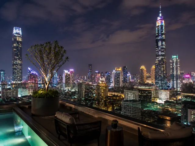 Rooftop at Night — example photo